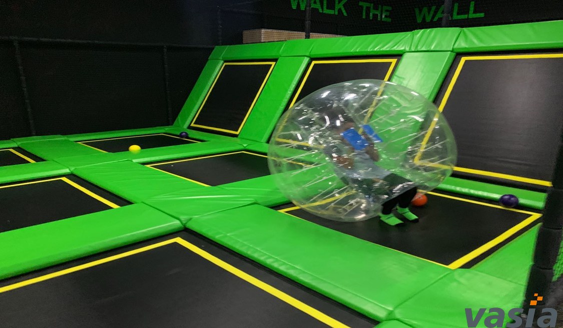 How to make family fun indoor trampoline park profitable?